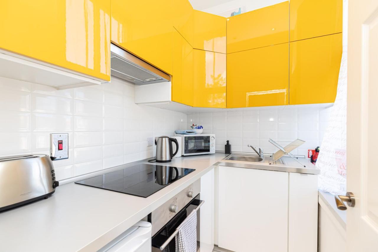 Апартаменты Holiday Beach Flat In Bournemouth, England, Uk Экстерьер фото