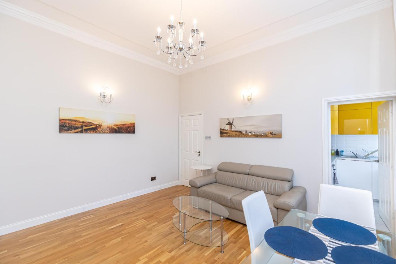 Апартаменты Holiday Beach Flat In Bournemouth, England, Uk Экстерьер фото
